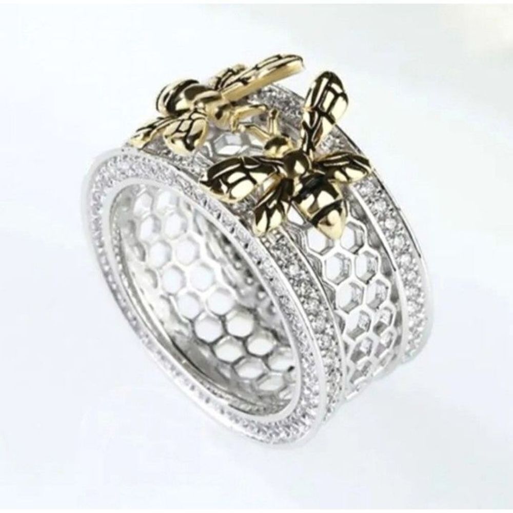 Vintage Unique Two Little Bumblebee Band Ring Inlaid Shiny Zircon sz 7